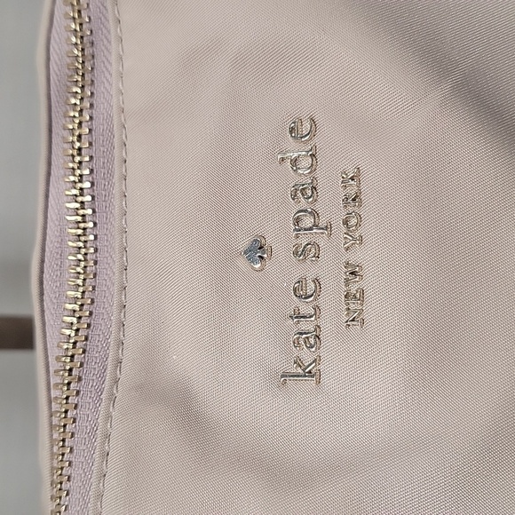 Kate Spade S362 Large Nylon Tote. Light Beige / Greige / Taupe. Used Condition. - Picture 3 of 16